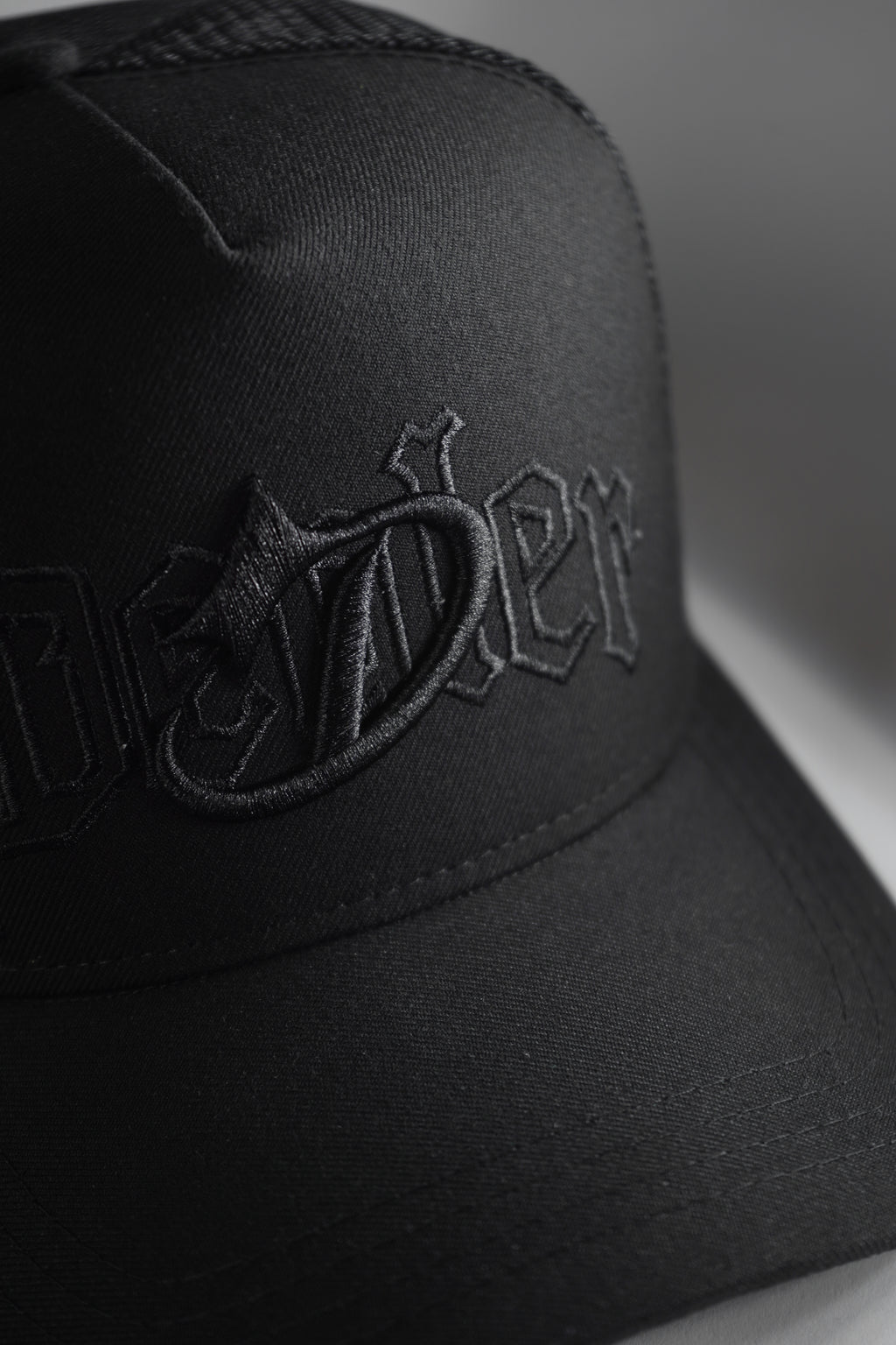 DAD HAT DEALER BLACK