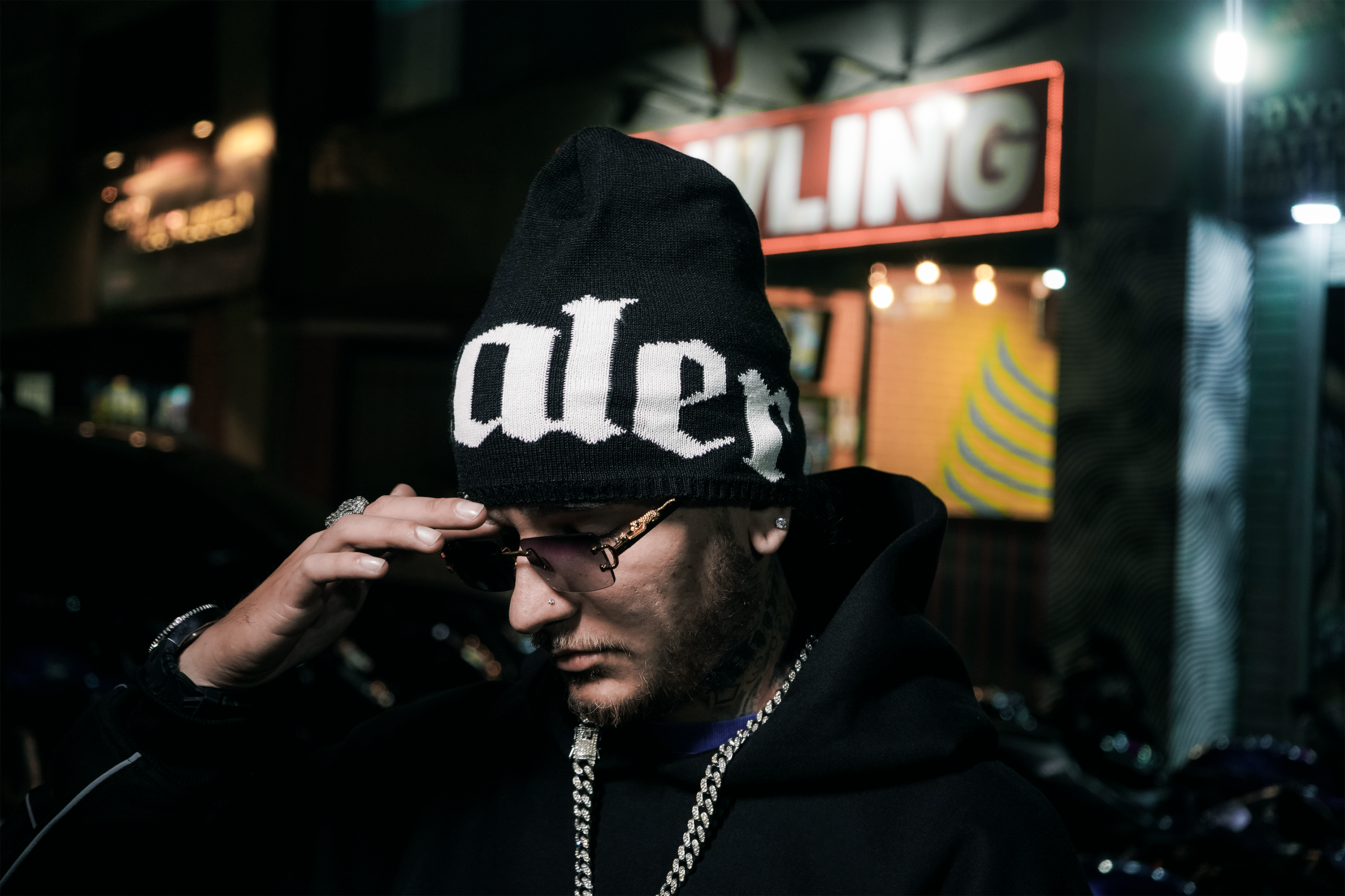 BEANIE DEALER NEGRO