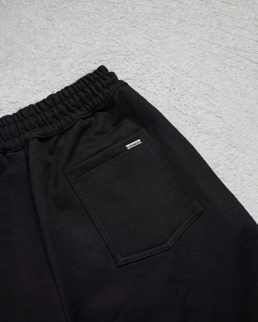 SHORT EXCLUSIVE