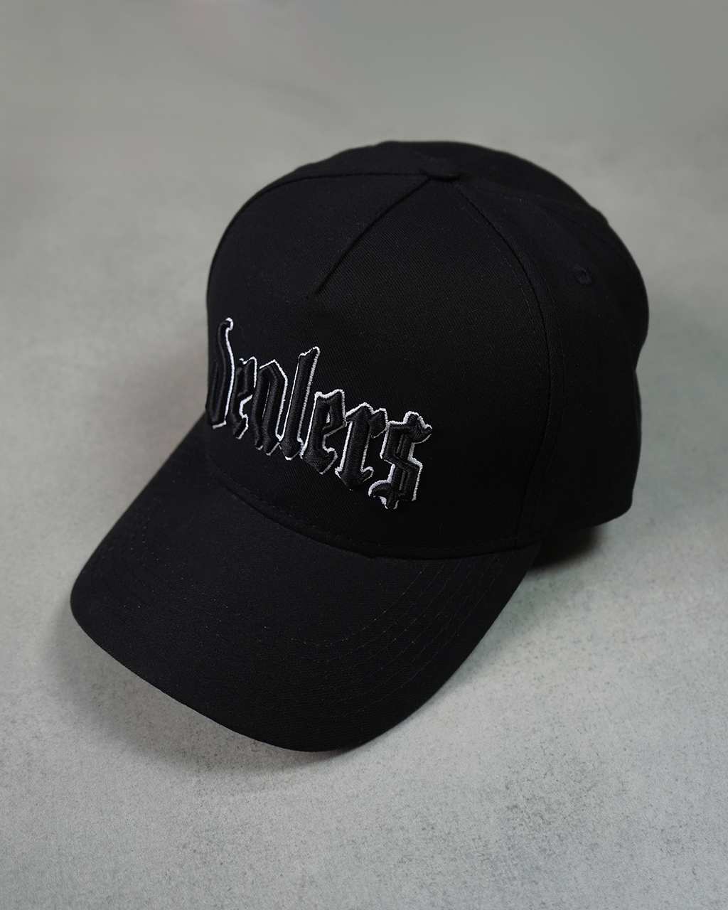 GORRA DILLAZ NEGRO