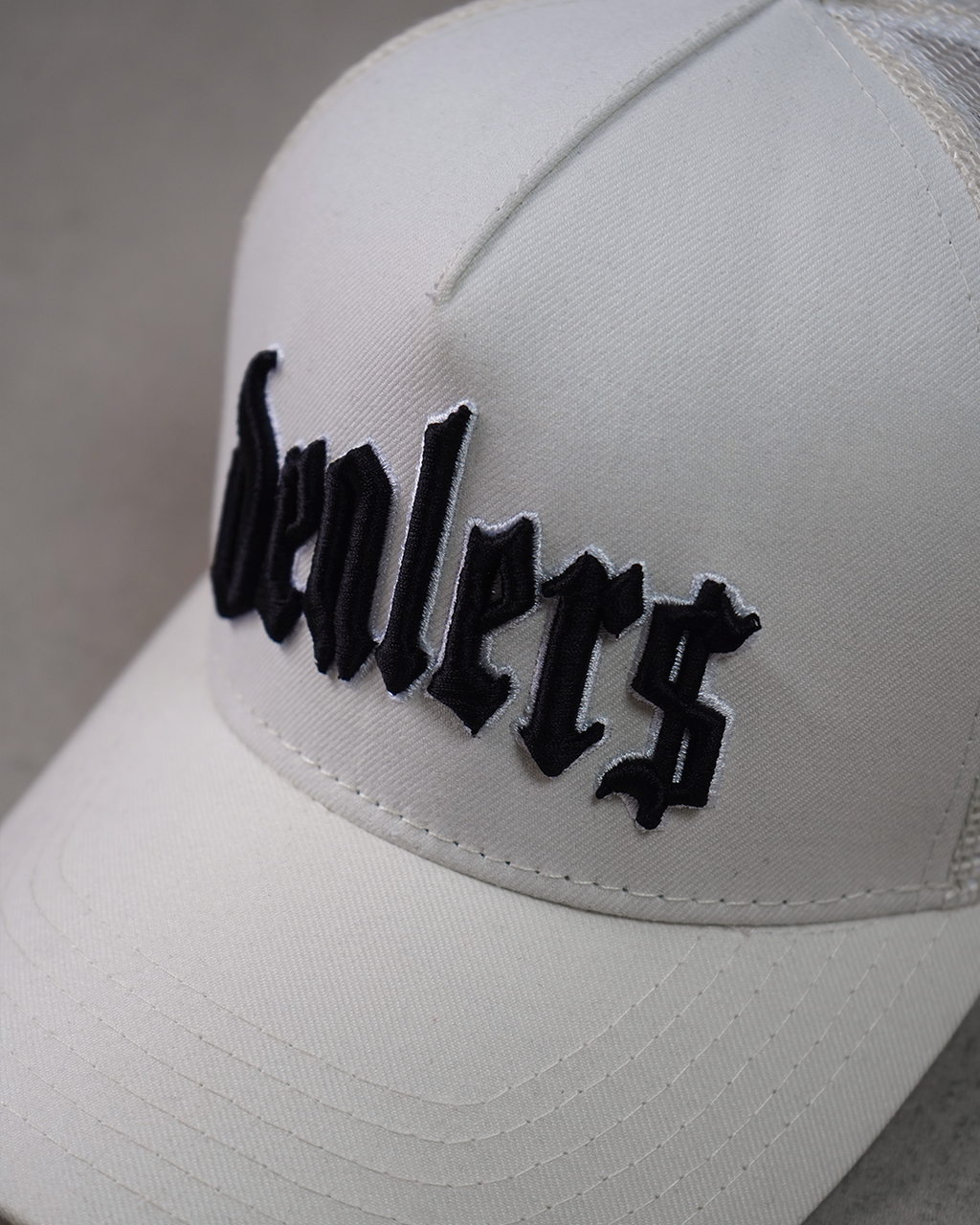 GORRA DILLAZ BLANCA