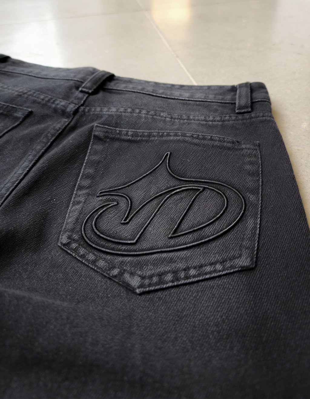 JEAN BAGGY FLAMA BLACK