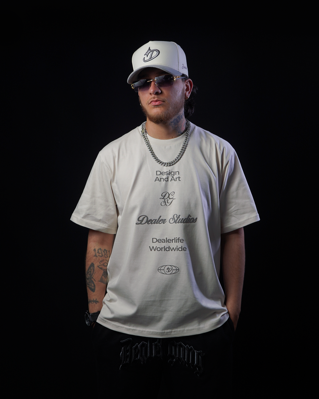 T SHIRT DEALER LOGOS