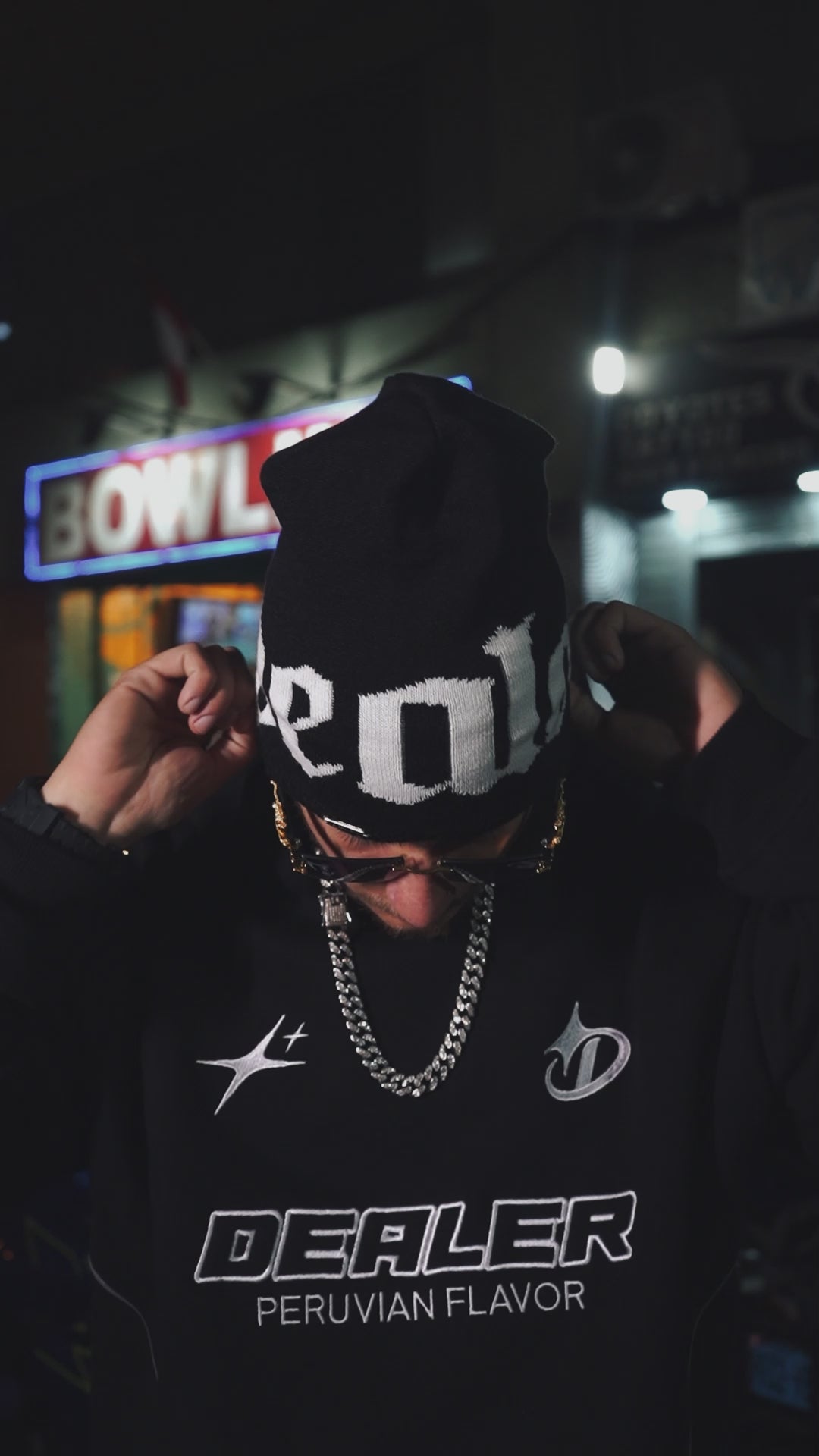 BEANIE DEALER NEGRO