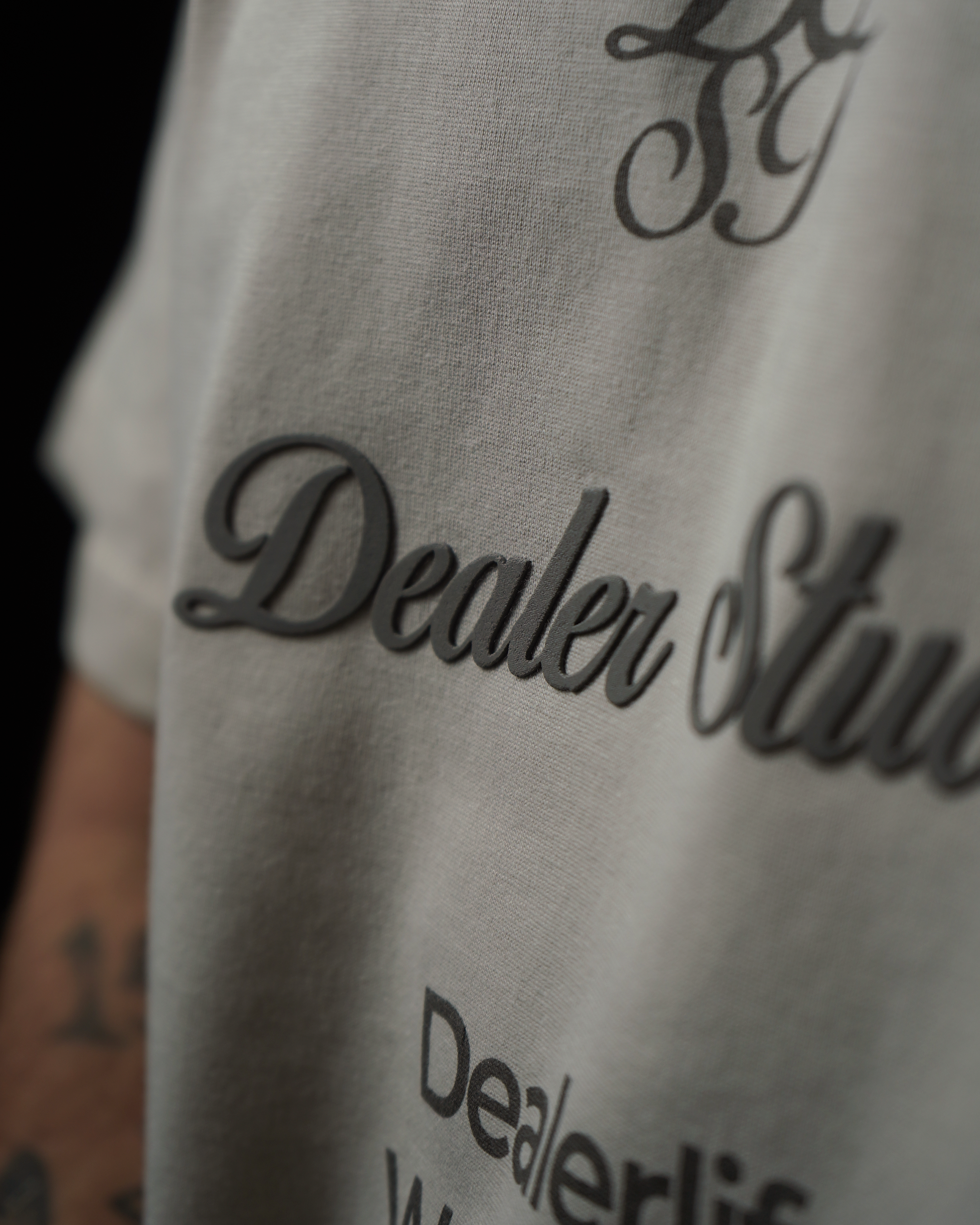 T SHIRT DEALER LOGOS